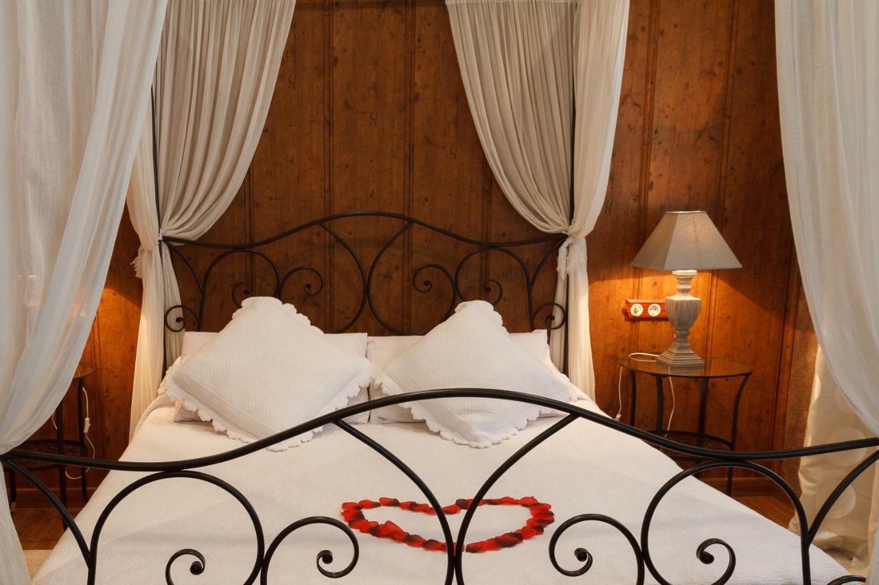El Moli De Pontons Suites Con Jacuzzi Spa エクステリア 写真