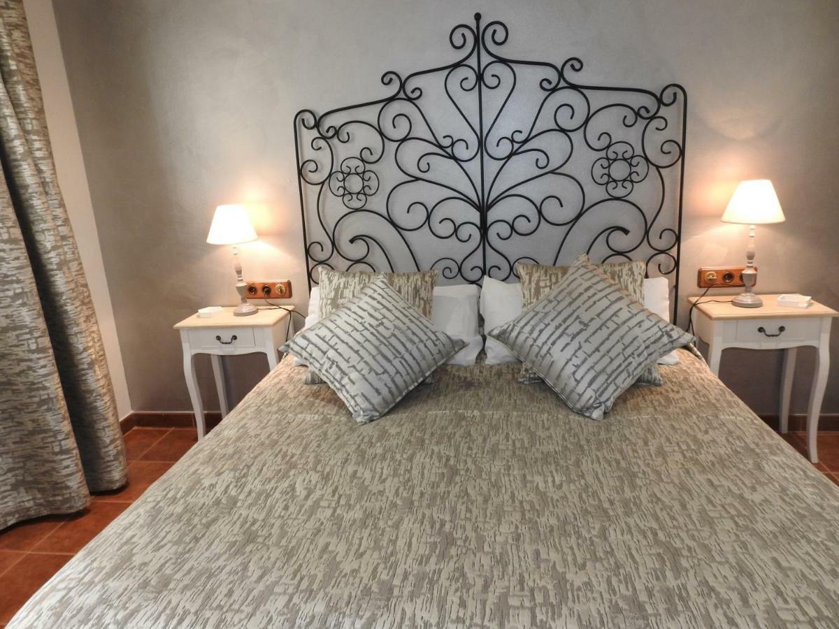 El Moli De Pontons Suites Con Jacuzzi Spa エクステリア 写真